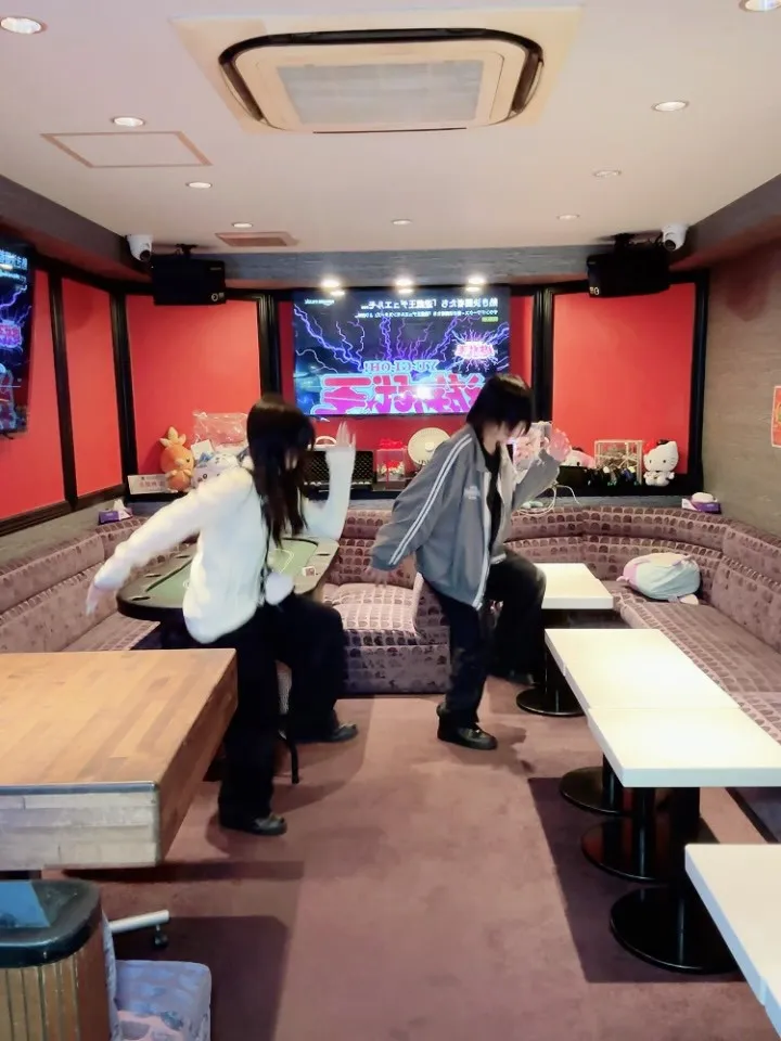 週末の夜はどう過ごす？